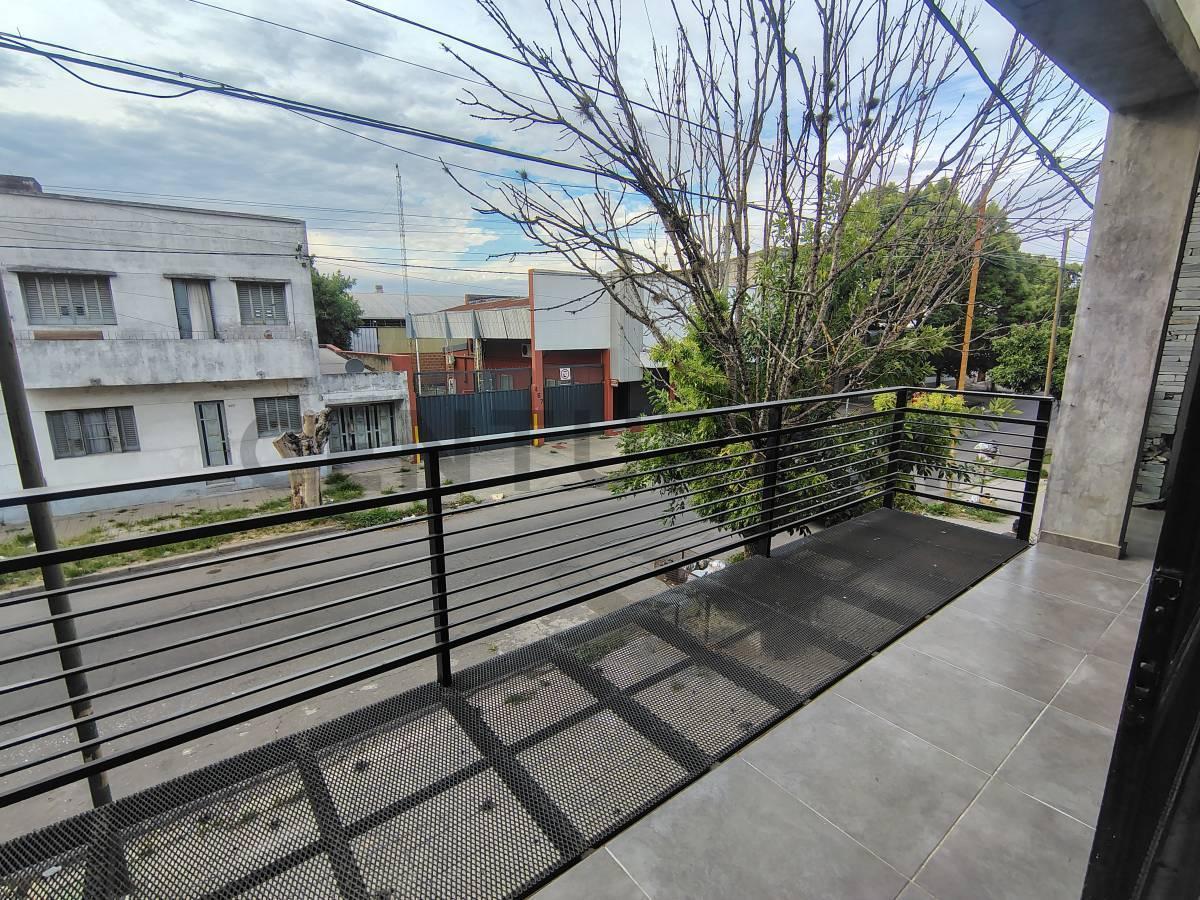 DEPARTAMENTO EN VENTA EN LA PLATA 2 DORMITORIOS COCHERAS Y TERRAZA PRIVADA