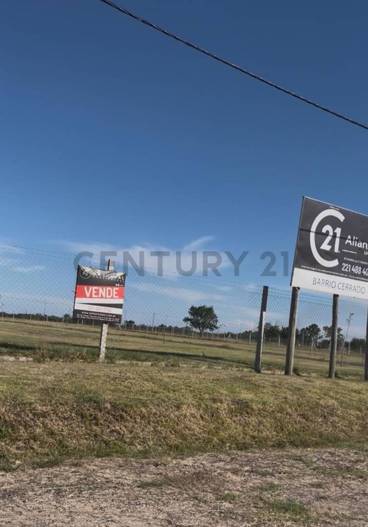 Foto de Lote en venta en Gorina Barrio Senderos, imagen 2