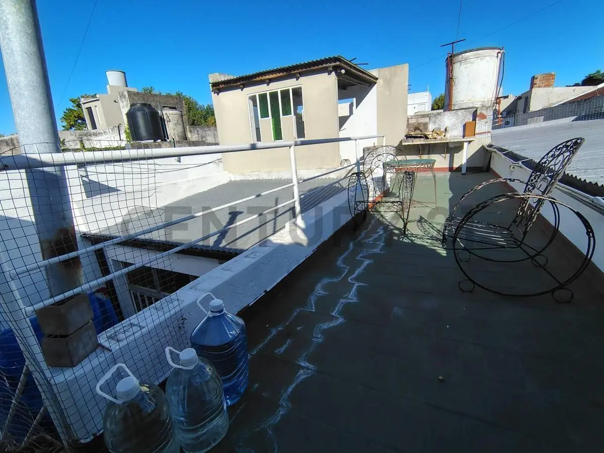 CASA EN PH EN VENTA EN LA PLATA TRES DORMITORIOS CON PATIO Y TERRAZA 2