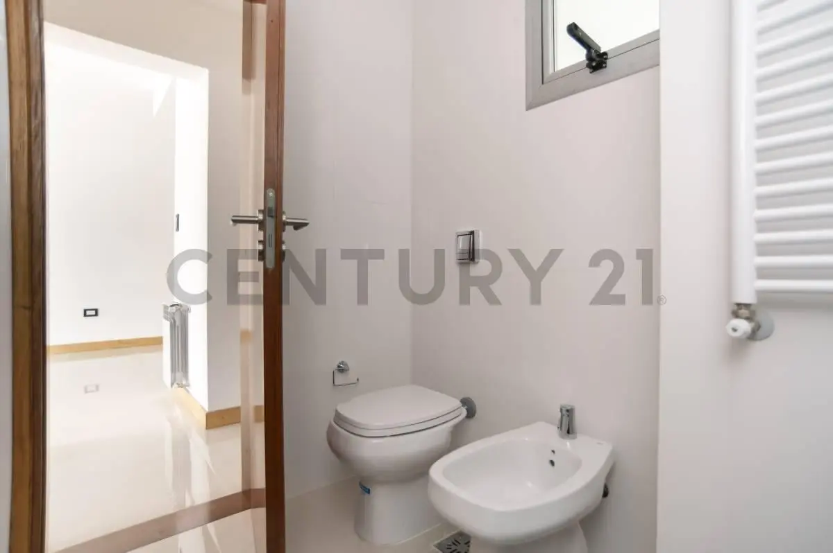 DEPARTAMENTO EN VENTA EN LA PLATA DE UN DORMITORIO 8