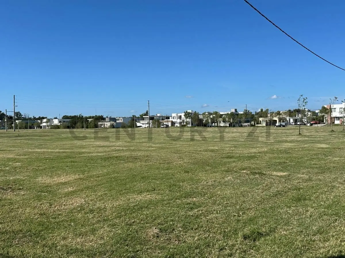 Lote en venta en City Bell 5