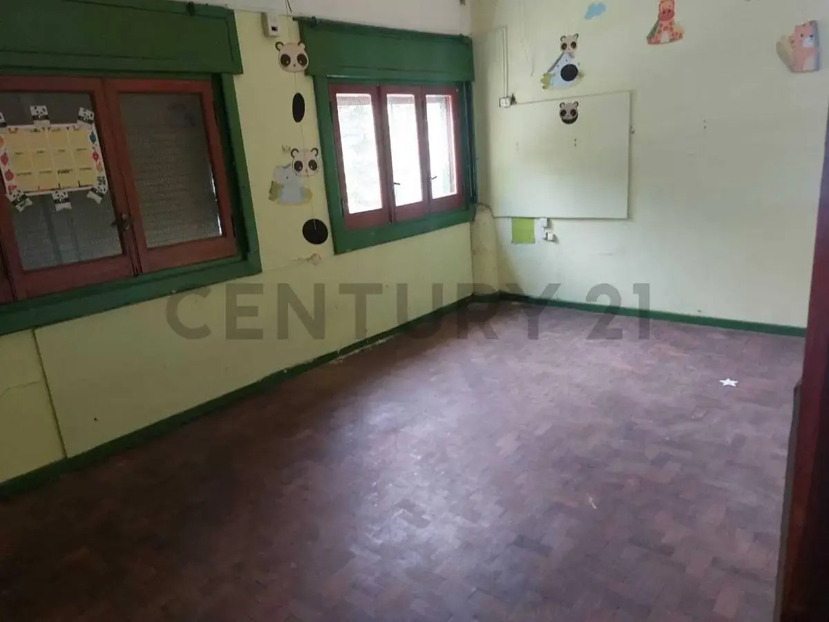 CASA EN ALQUILER EN LA PLATA CON DESTINO COMERCIAL 2