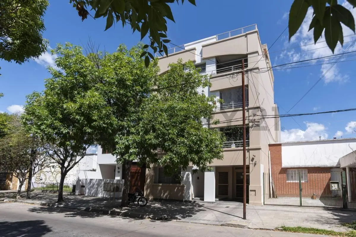 DEPARTAMENTO EN VENTA EN LA PLATA 2