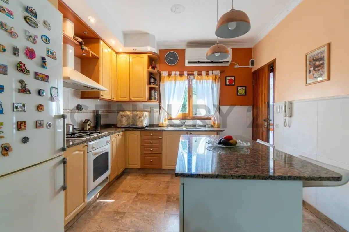 Casa en venta en City Bell 3