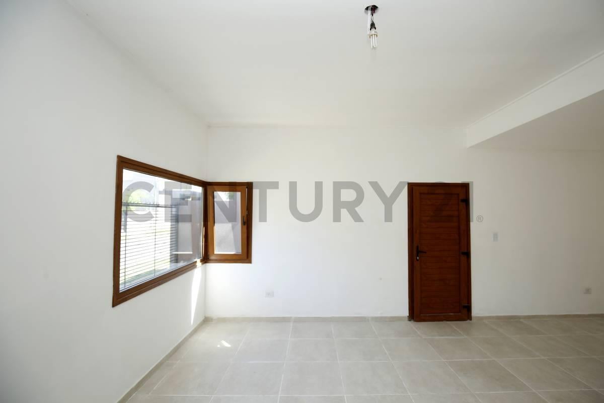 Foto de CASA A ESTRENAR EN VENTA EN GONNET 2 DORMITORIOS, imagen 3