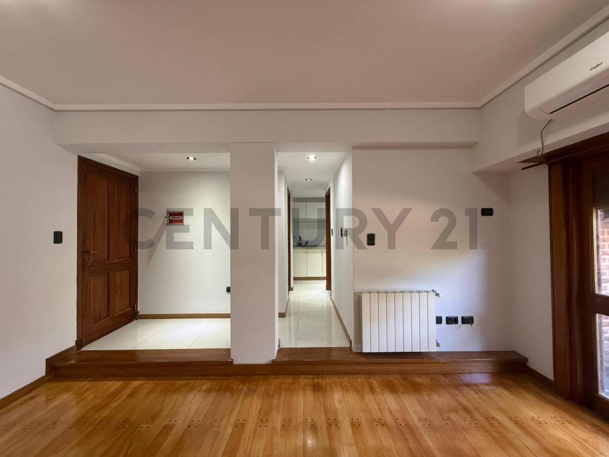 Foto de Departamento en alquiler en La Plata de un dormitorio con balcón y, imagen 3