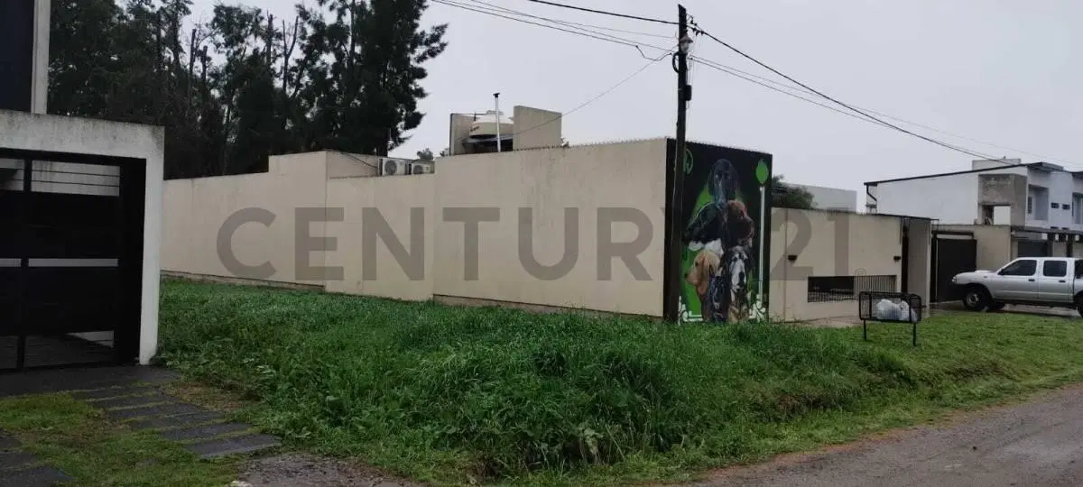 LOTE EN VENTA EN SAN CARLOS LA PLATA 2