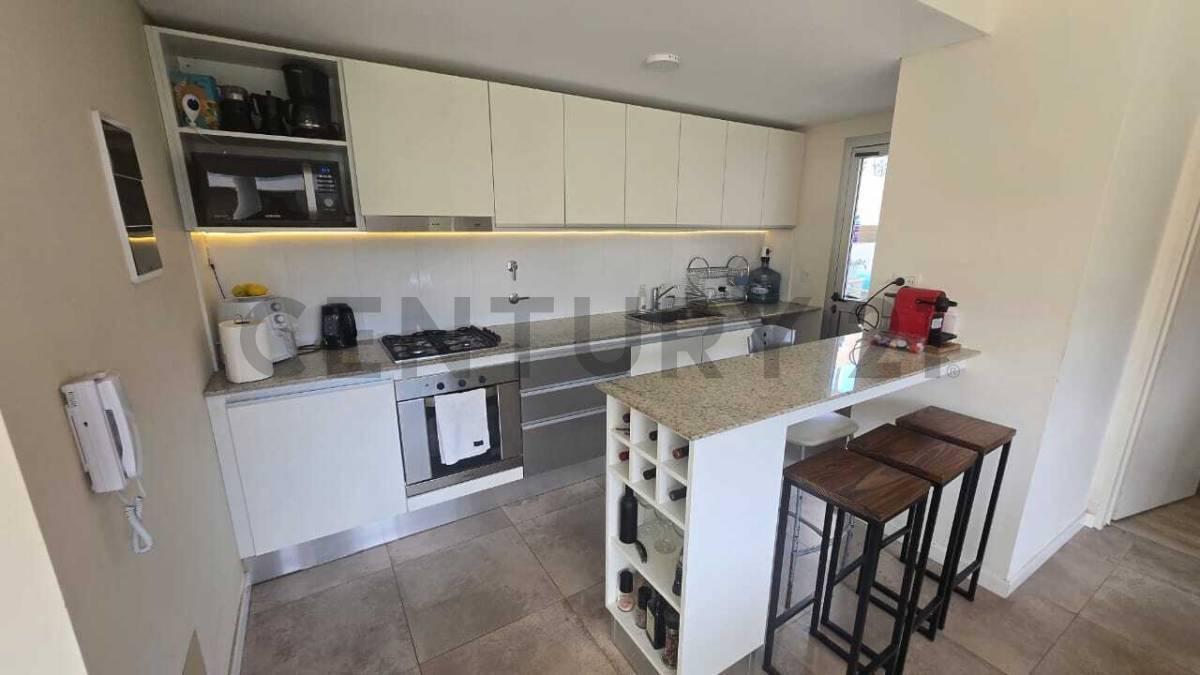 Foto de CASA EN ALQUILER EN FINCAS DE HUDSON - BERAZATEGUI, imagen 2