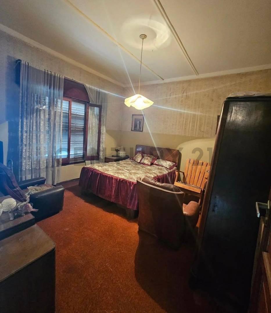Foto de Casa en venta en Berisso de 5 dormitorios, imagen 1