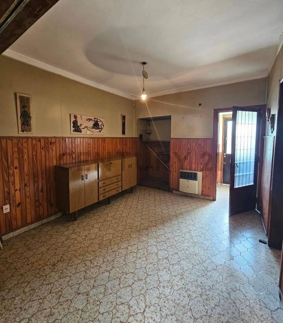 Foto de Casa en venta en Berisso de 5 dormitorios, imagen 2