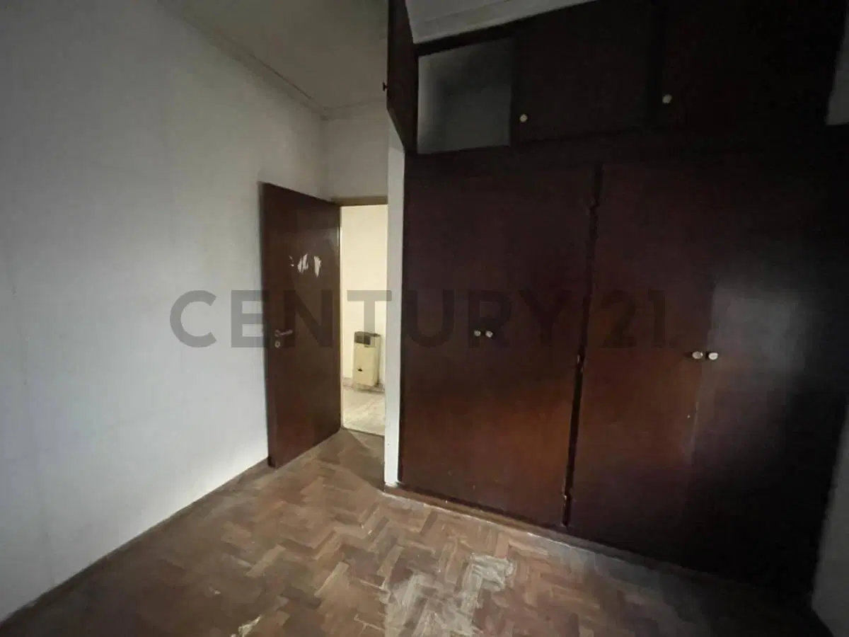 Casa en venta en La Plata tipo PH a refaccionar 2
