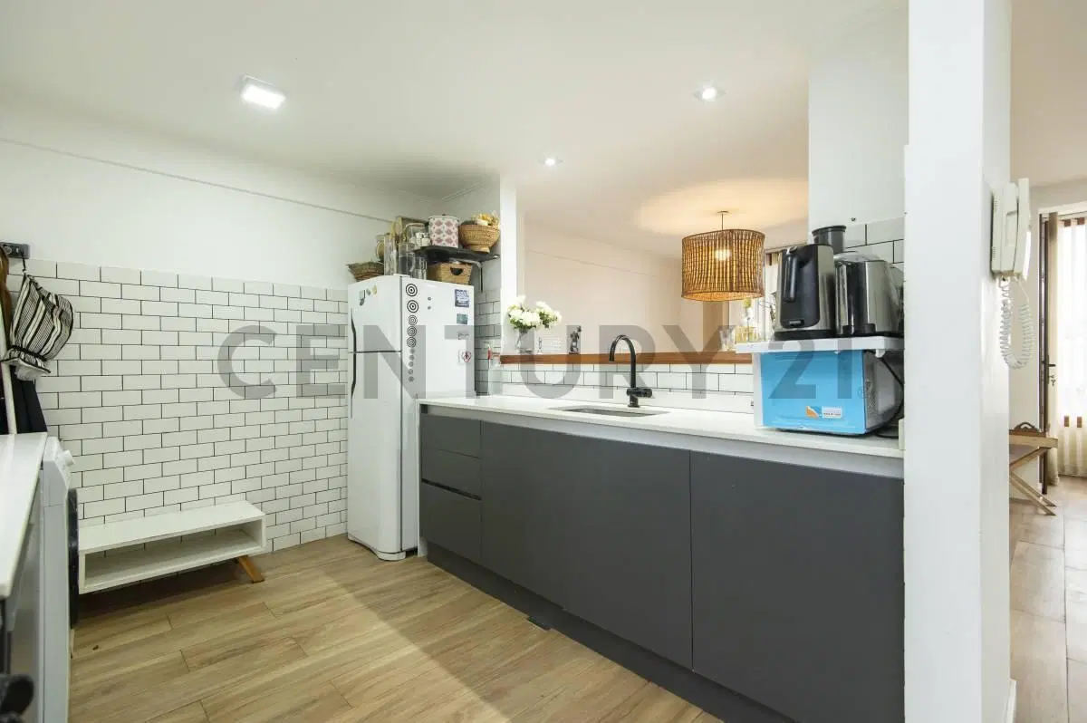 PISO DE CATEGORÍA EN VENTA | 3 DORMITORIOS | TERRAZA PRIVADA | COCHERA 3
