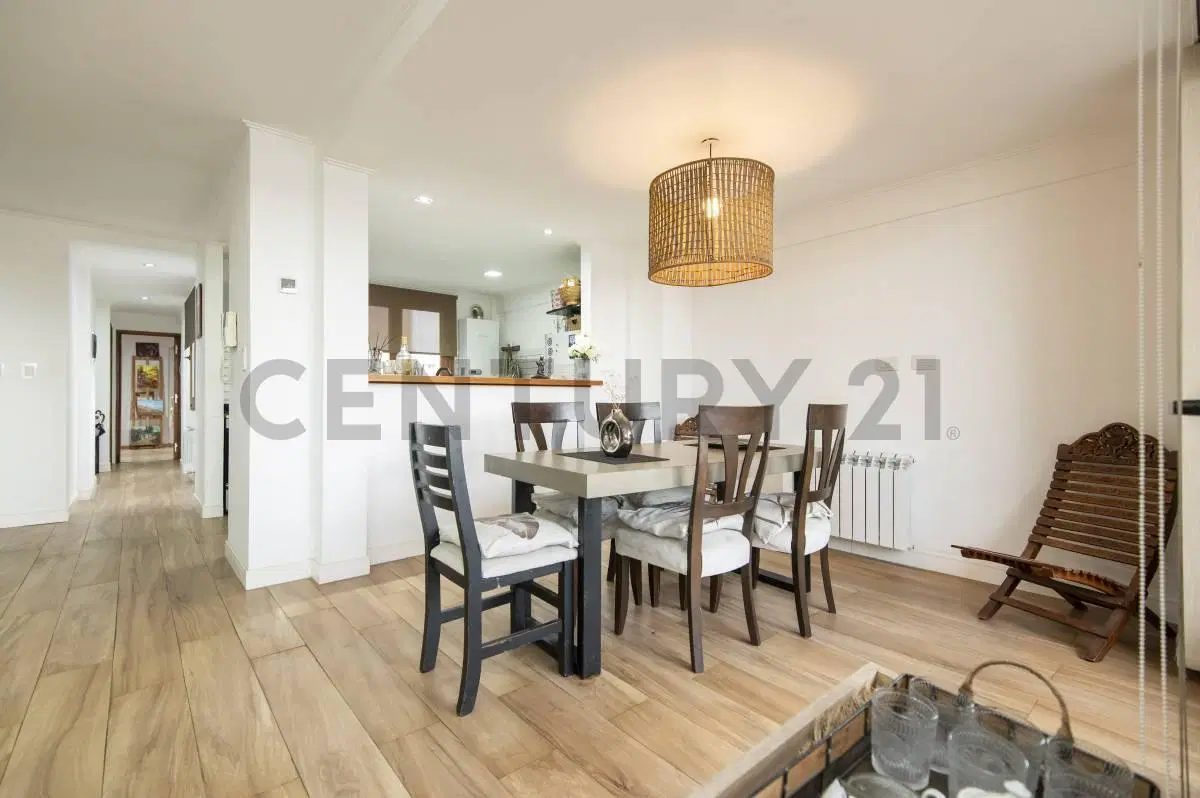 PISO DE CATEGORÍA EN VENTA | 3 DORMITORIOS | TERRAZA PRIVADA | COCHERA 5