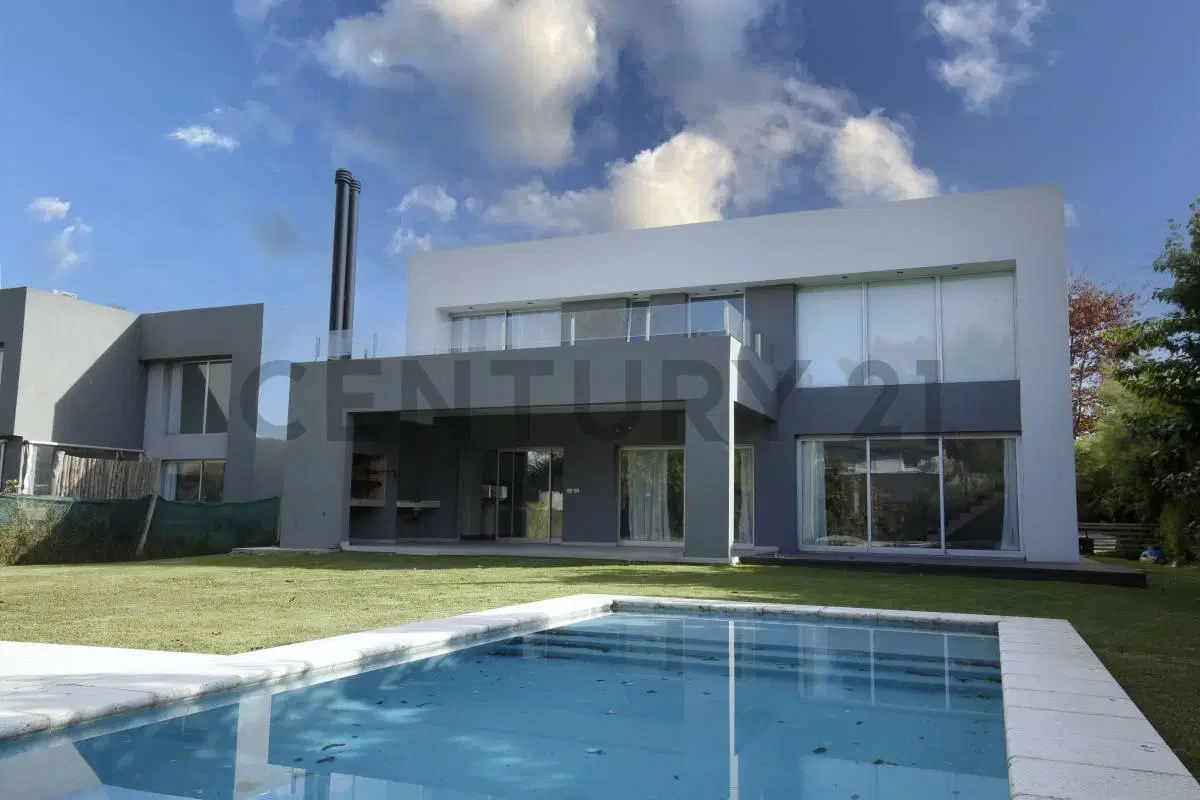 Casa en venta de cuatro dormitorios en Fincas de Iraola II. 5