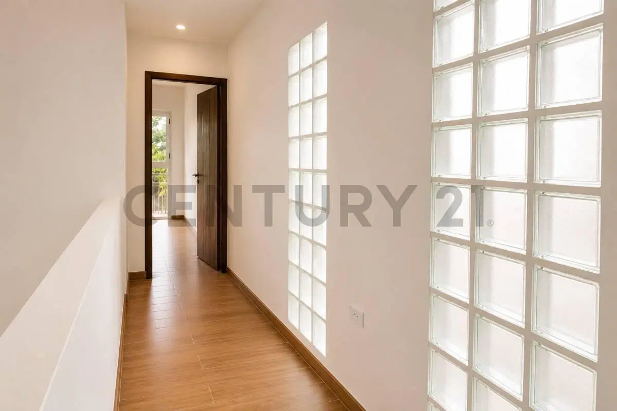CASA EN VENTA EN CITY BELL TIPO DUPLEX APTA BANCO 2