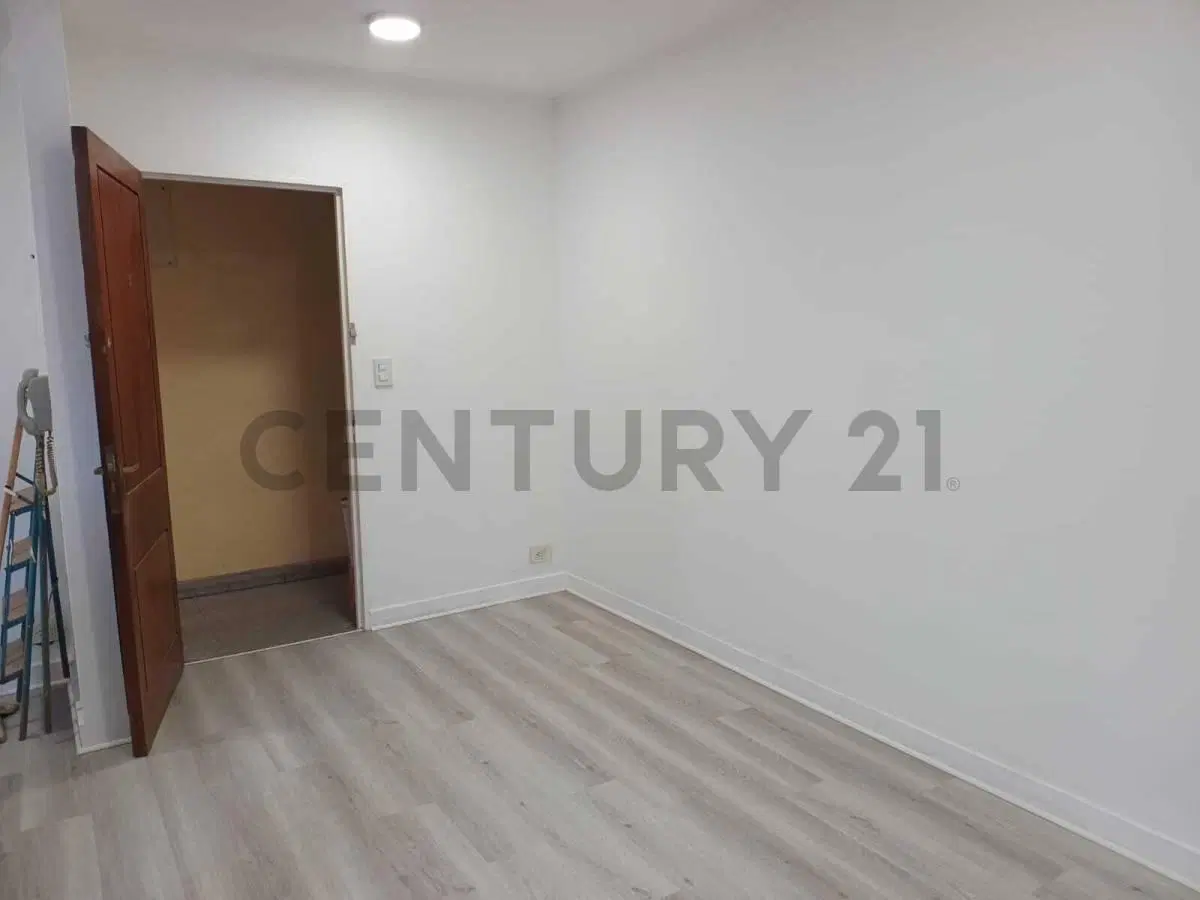 Departamento en alquiler en La Plata de un dormitorio con cochera 3