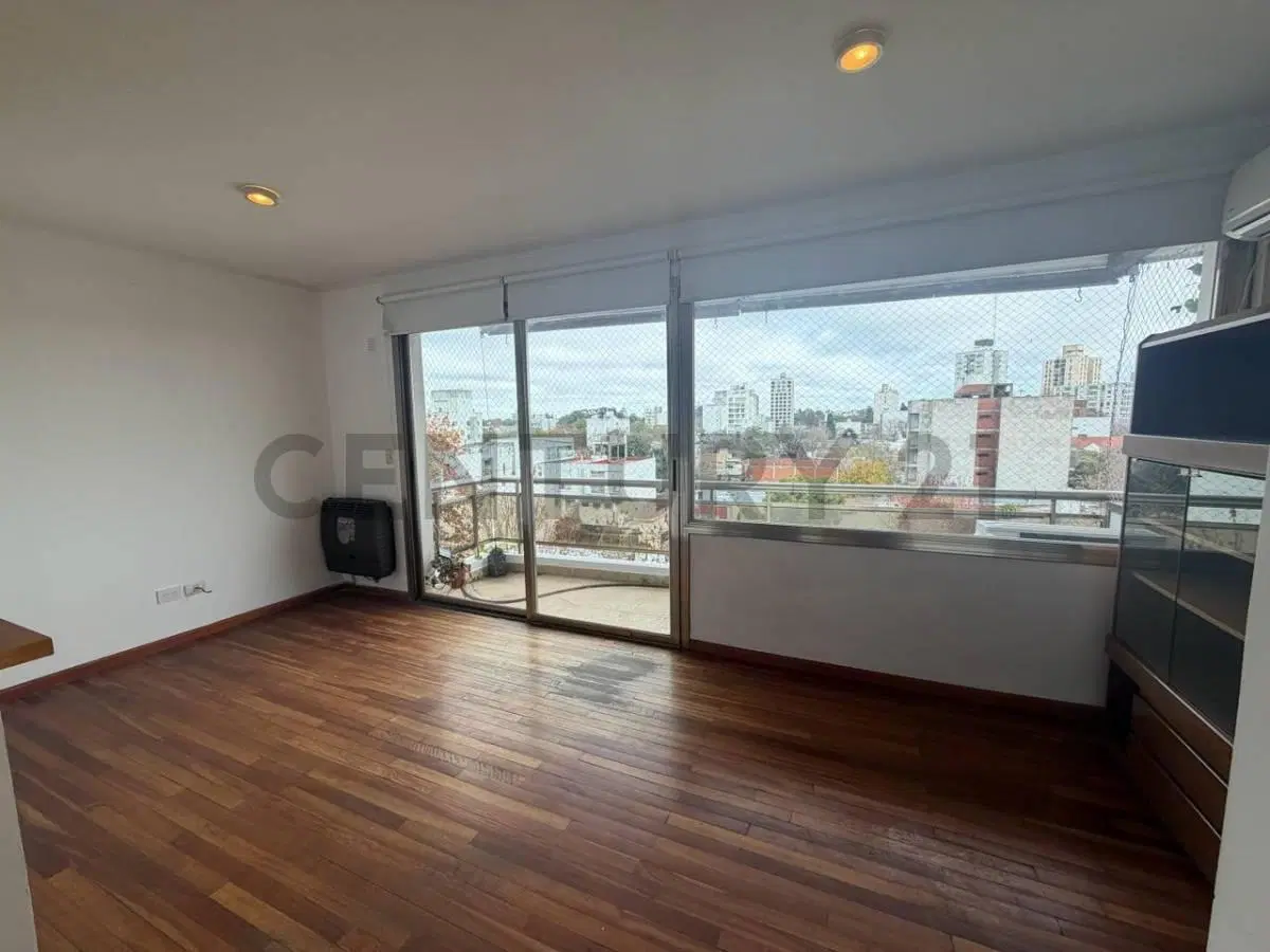 DEPARTAMENTO EN ALQUILER EN LA PLATA DE 2 DORMITORIOS, CON BALCON Y COCHERA 3
