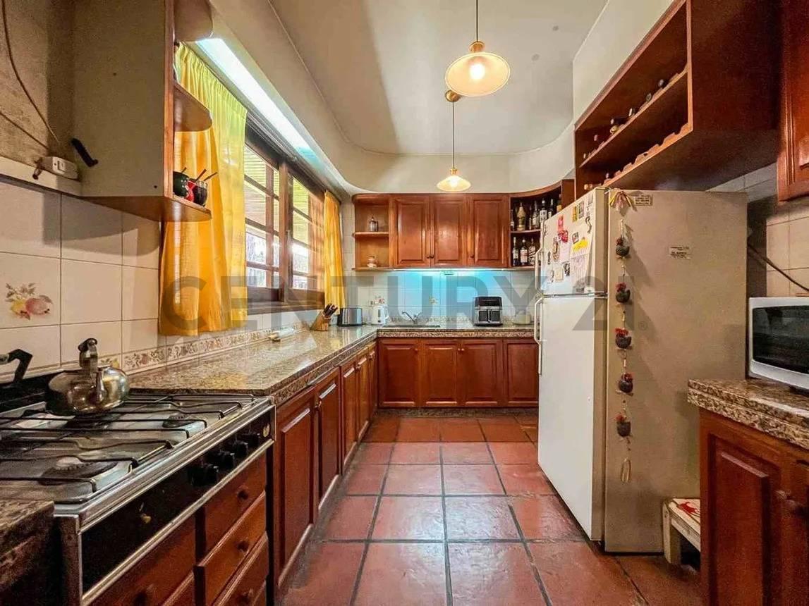 Foto de Casa en venta en La Plata, imagen 4