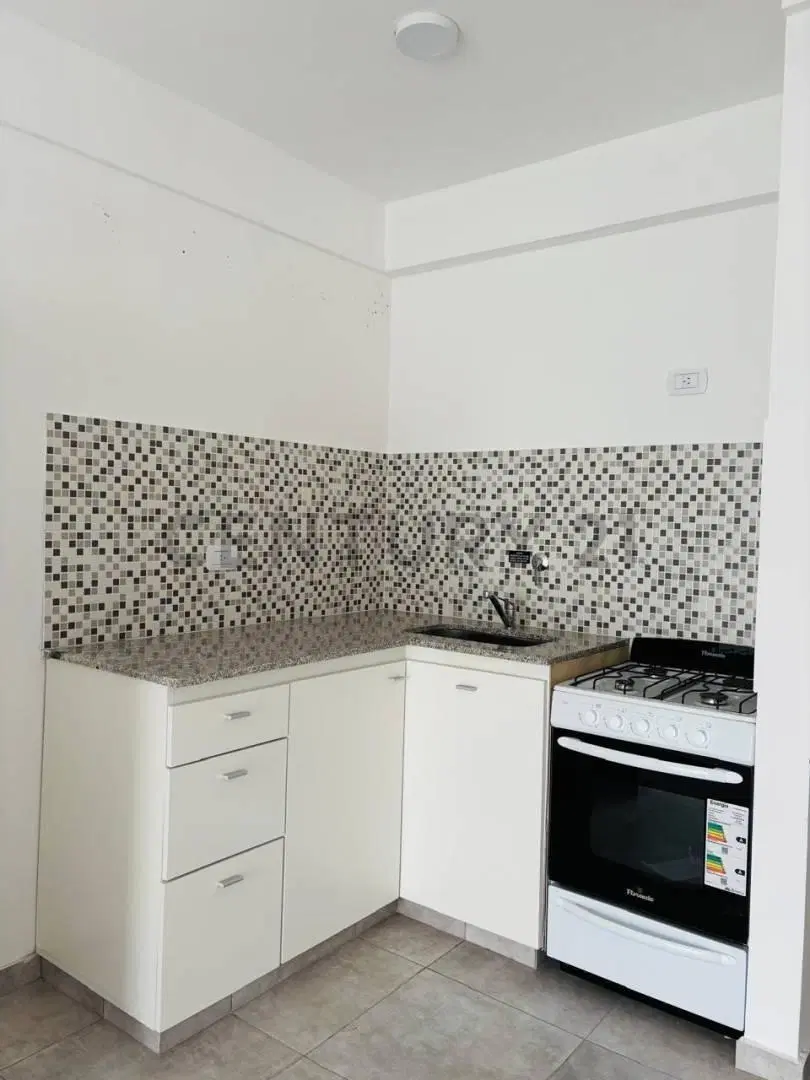 ALQUILER DE MONOAMBIENTE A ESTRENAR CON TERRAZA PRIVADA 2