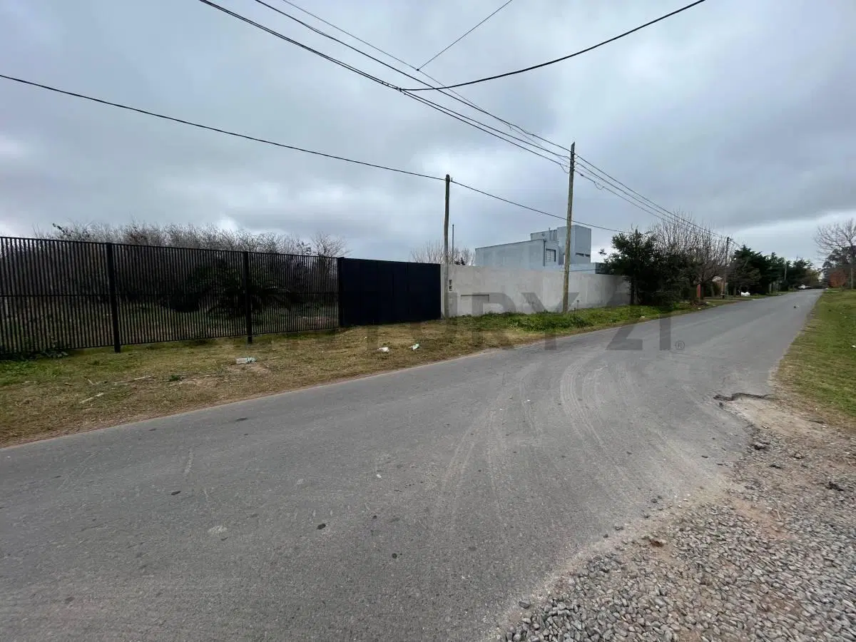 Lote en venta en City Bell 5