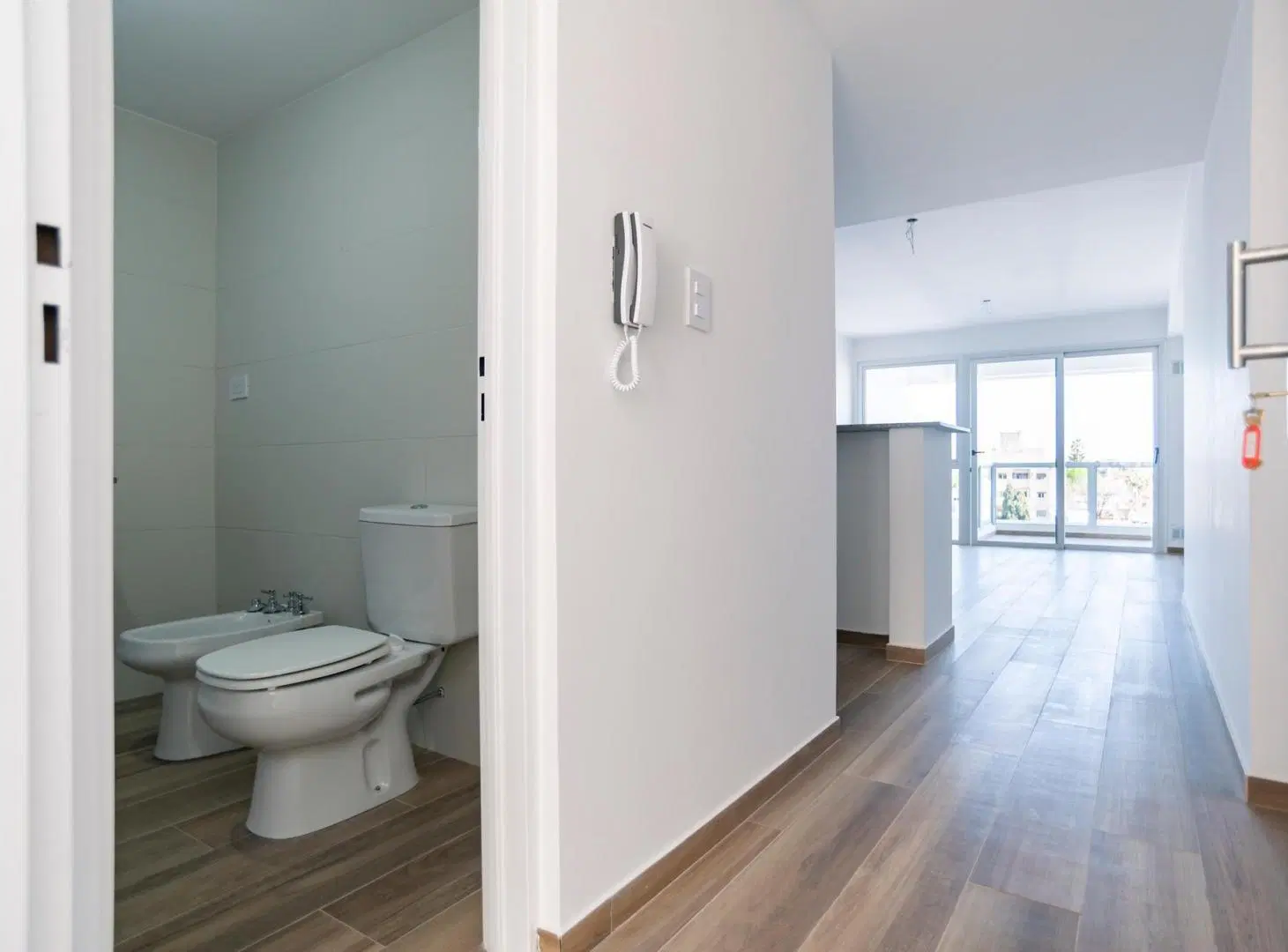 OPORTUNIDAD! Departamento en venta - monoambiente A ESTRENAR-  en La Plata 2