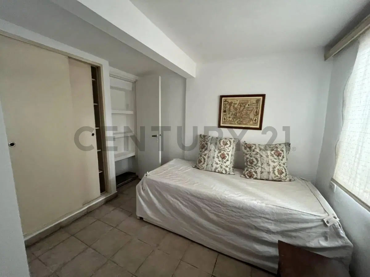 CASA EN ALQUILER DE 2 DORMITORIOS - LA PLATA CENTRO - PLAZA MORENO - AMOBLADA 3