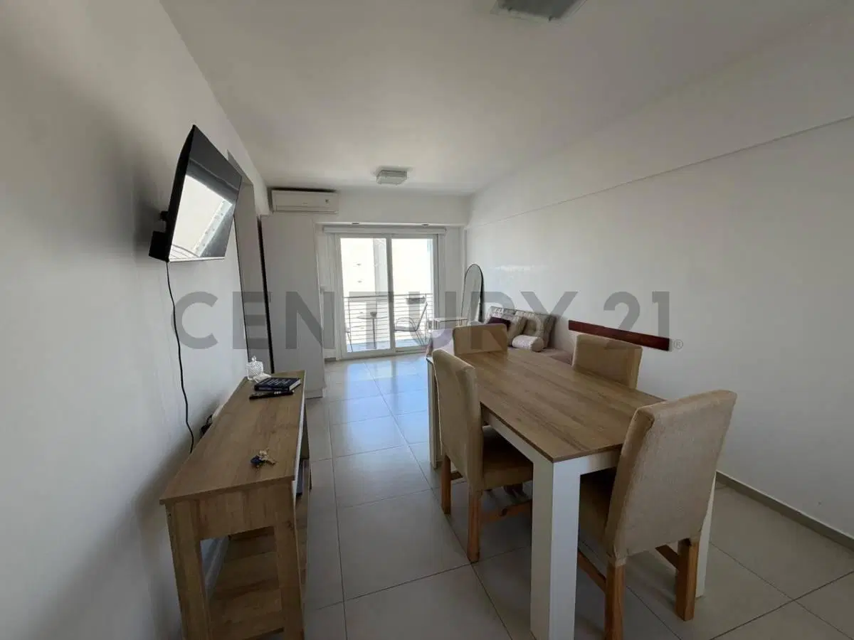 Departamento monoambiente en venta en La Plata 3