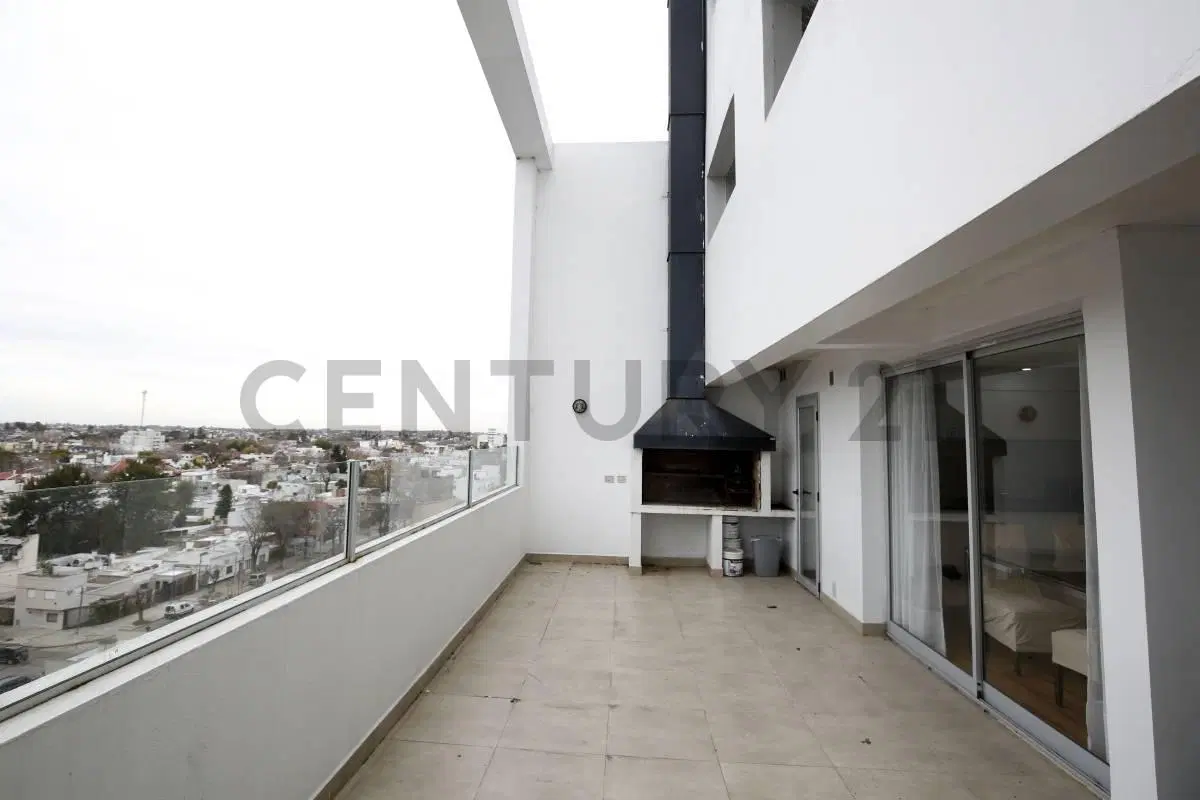 DEPARTAMENTO EN VENTA EN LA PLATA DE 3 DORMITORIOS CON COCHERA 5