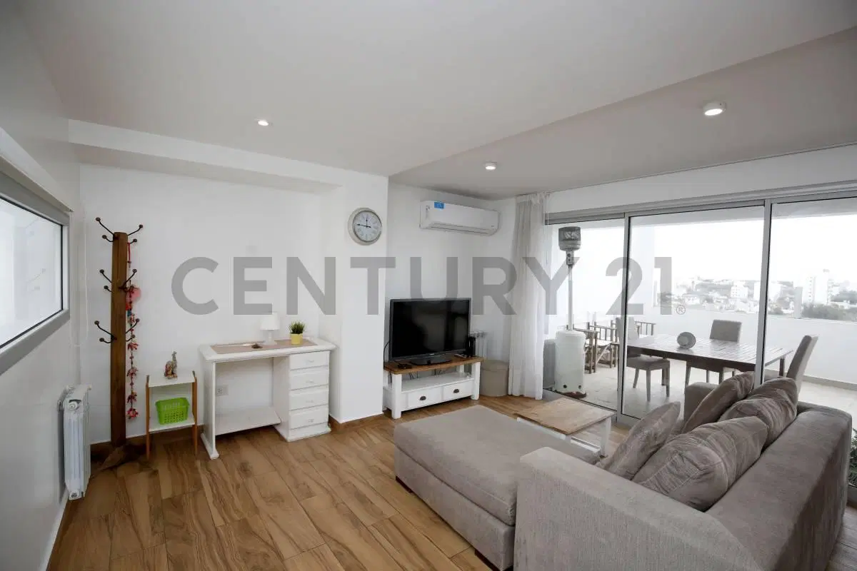 DEPARTAMENTO EN VENTA EN LA PLATA DE 3 DORMITORIOS CON COCHERA 3