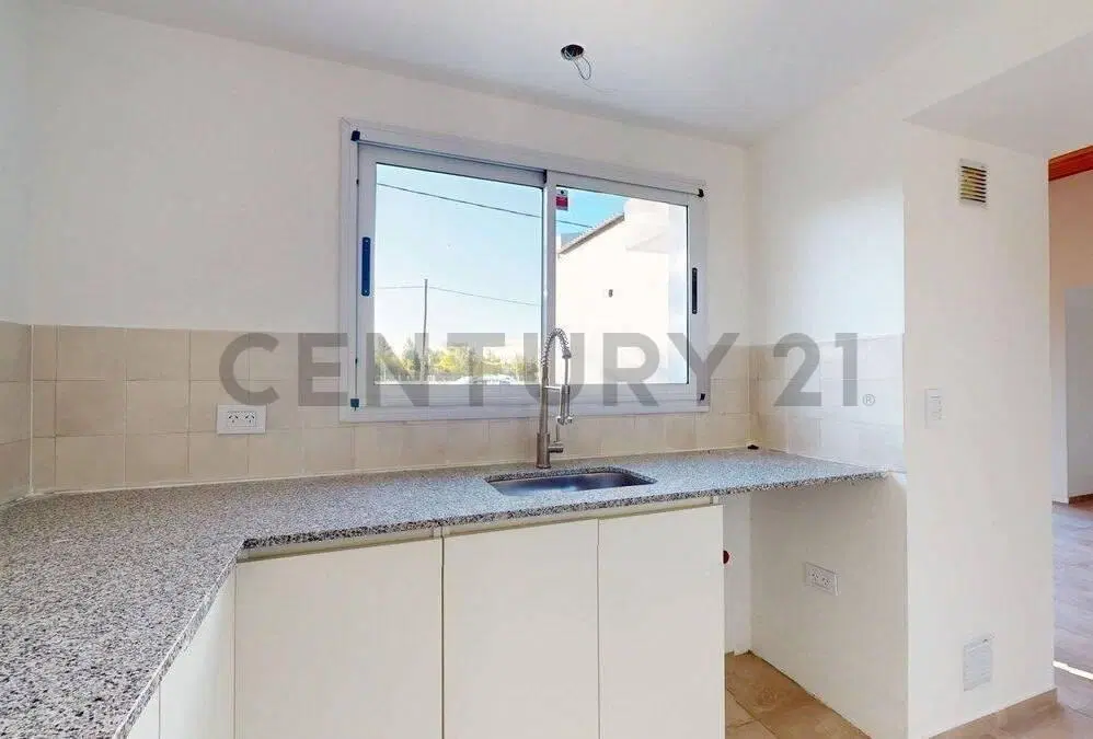 CASA EN VENTA EN VILLA ELISA ARTURO SEGUI 4