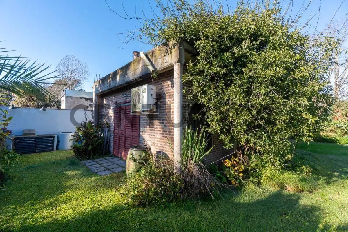 CASITA CON LOTE DE 600M EN VENTA EN VILLA ELISA 4