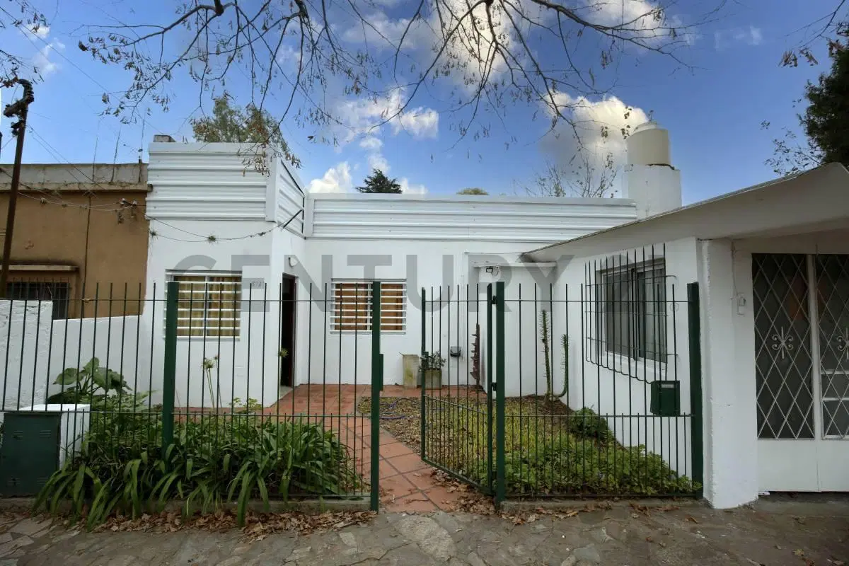 CASA EN VENTA en Savoia 3