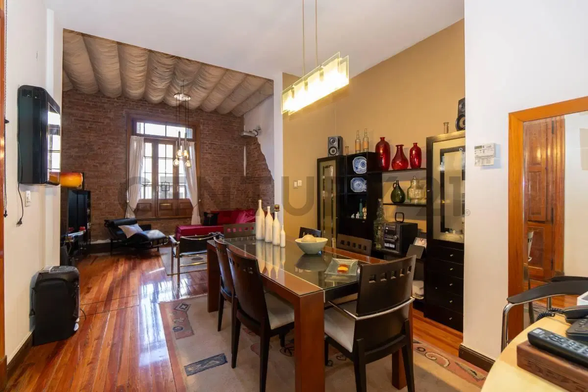 Casa en venta en La Plata 4