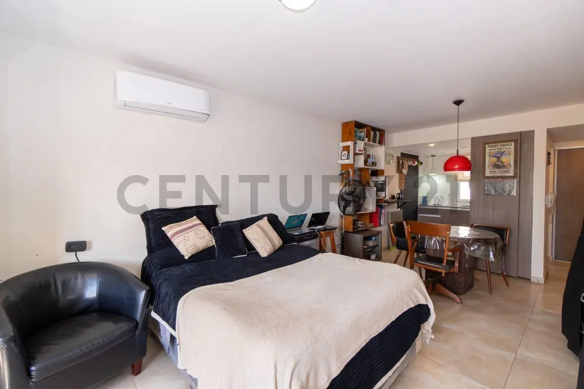 Monoambiente en venta en La Plata 3