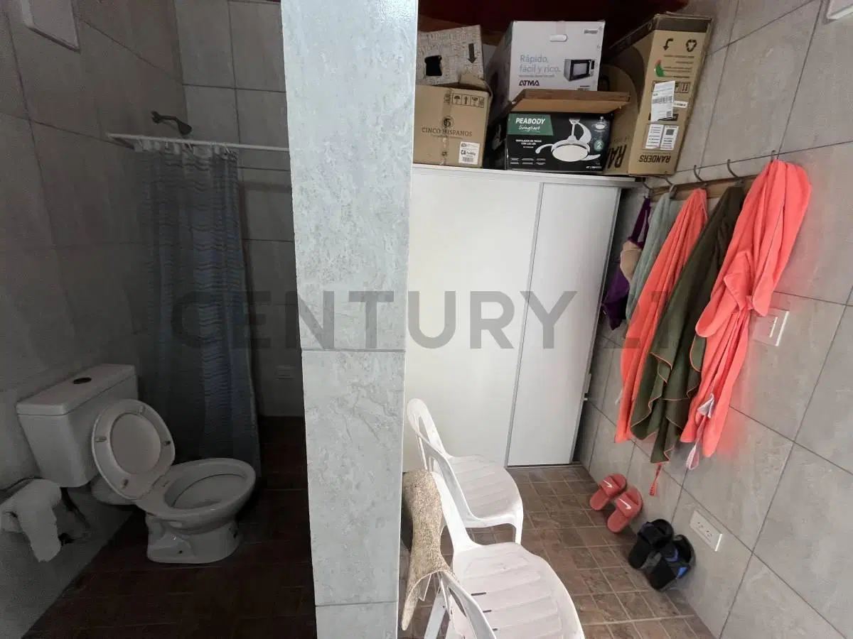 CASA EN VENTA EN CITY BELL ENTRE CAMINOS 3