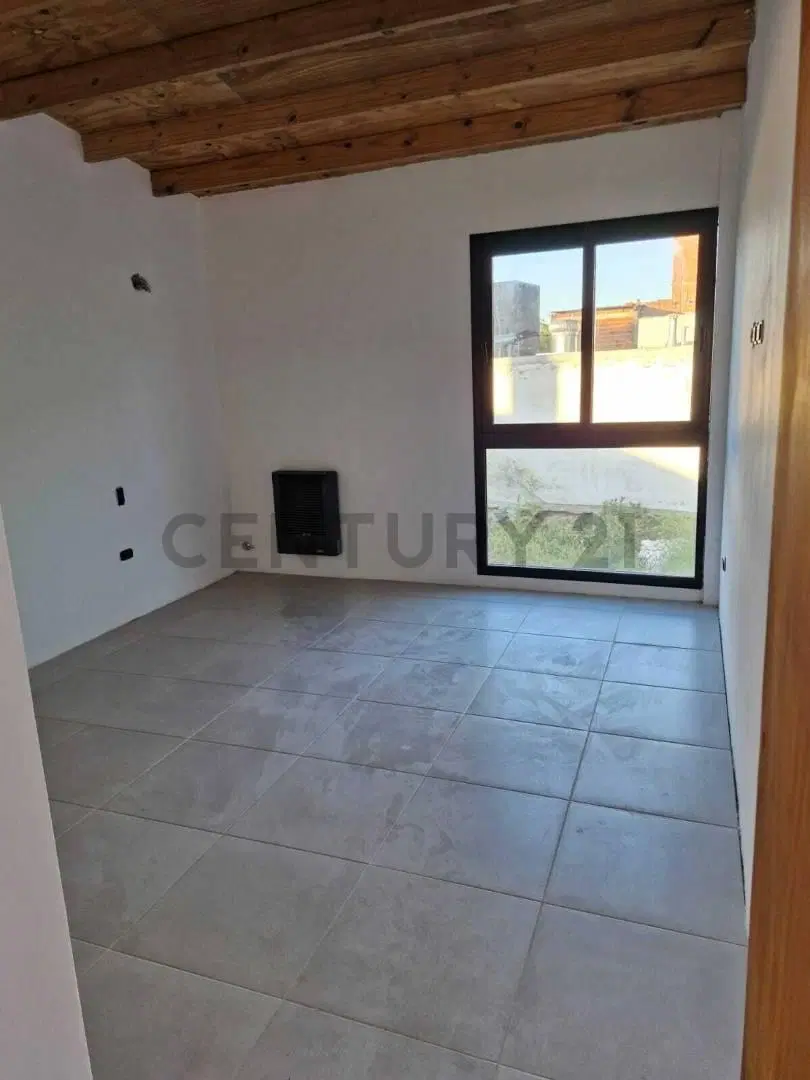 DUPLEX EN VENTA EN LA PLATA A ESTRENAR 4
