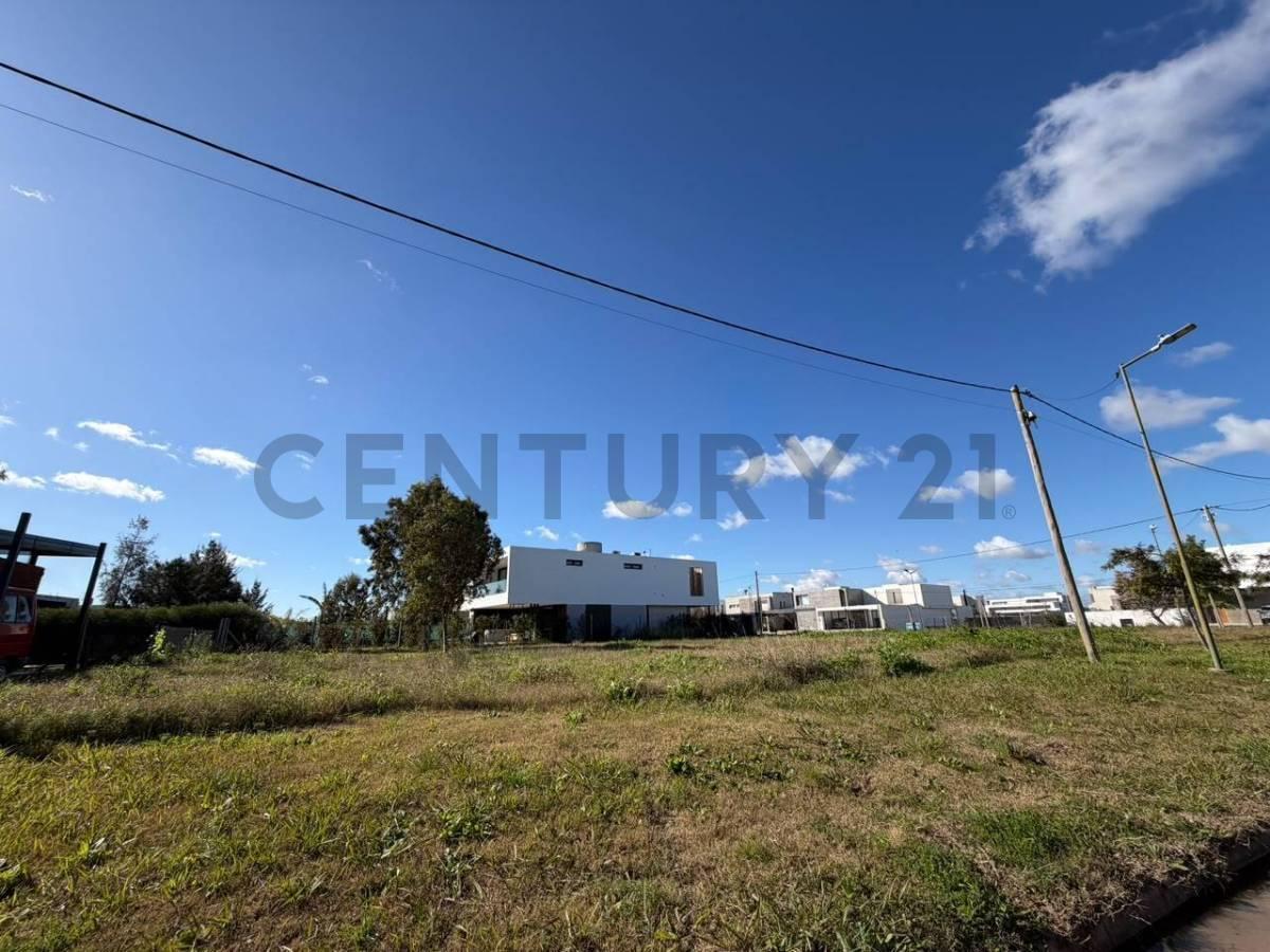 Foto de LOTE EN VENTA - EL QUIMILAR - CITY BELL, imagen 3