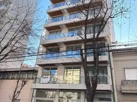 Departamento  en alquiler – Plaza Paso 3