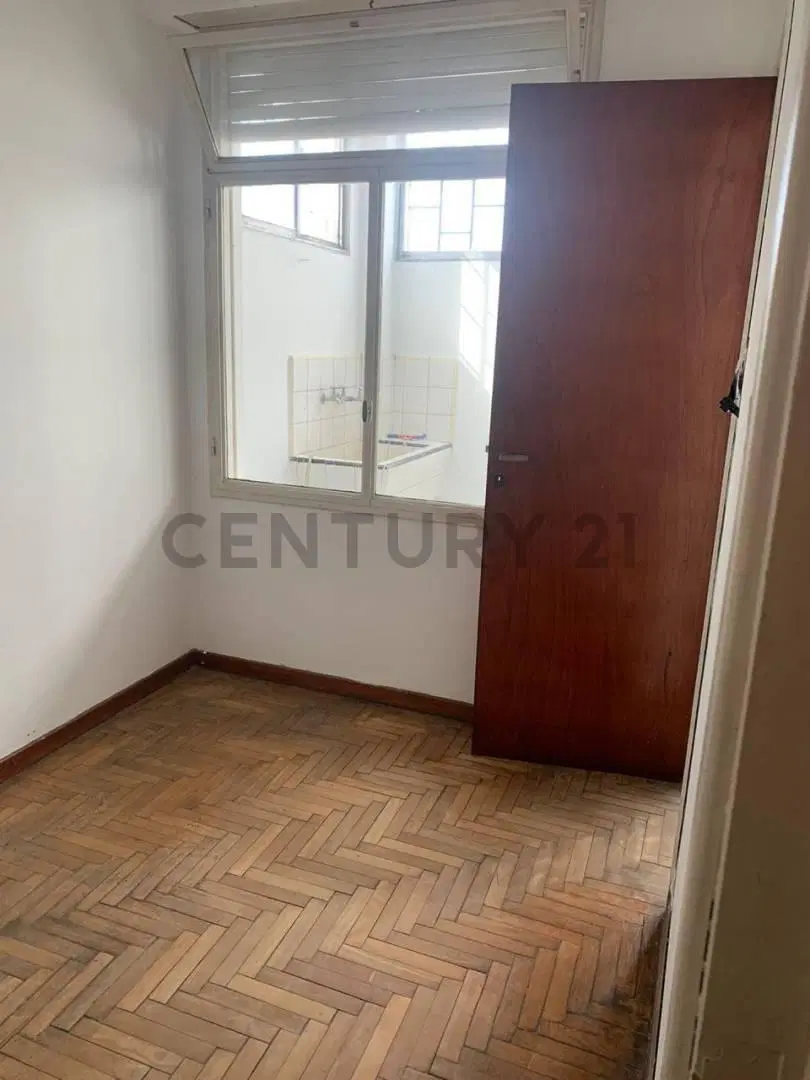 DEPARTAMENTO EN ALQUILER EN LA PLATA 3 DORMITORIOS 5