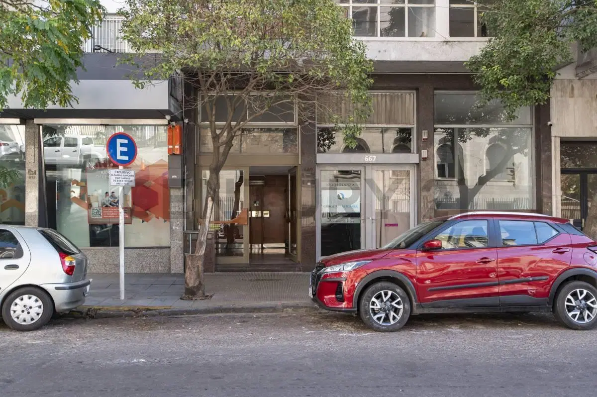 DEPARTAMENTO EN VENTA EN LA PLATA DE DOS DORMITORIOS APTO BANCO 3