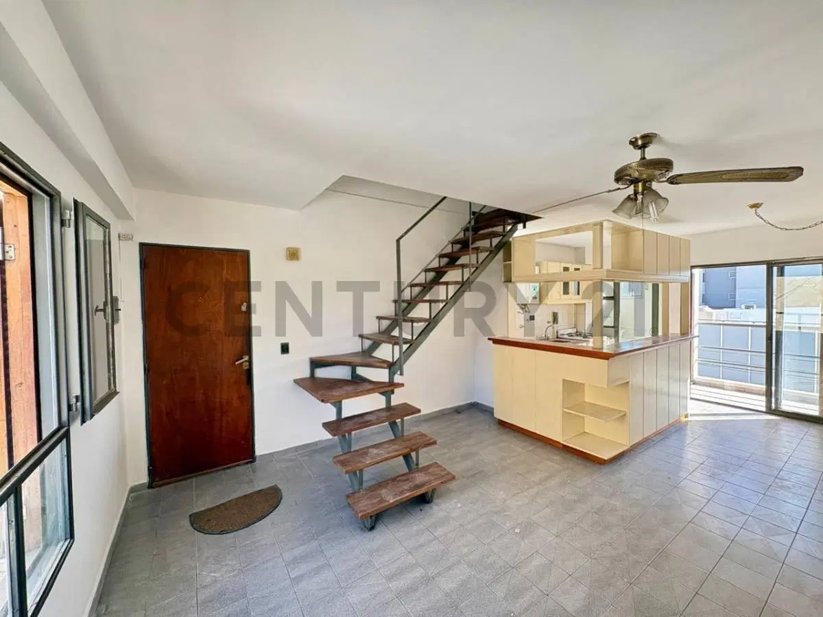 Departamento en venta en La Plata de Dos dormitorios tipo dúplex 3
