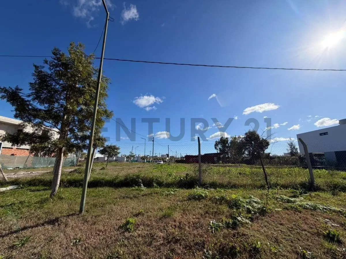 LOTE EN VENTA EN CITY BELL EL QUIMILAR 266,15M2 2