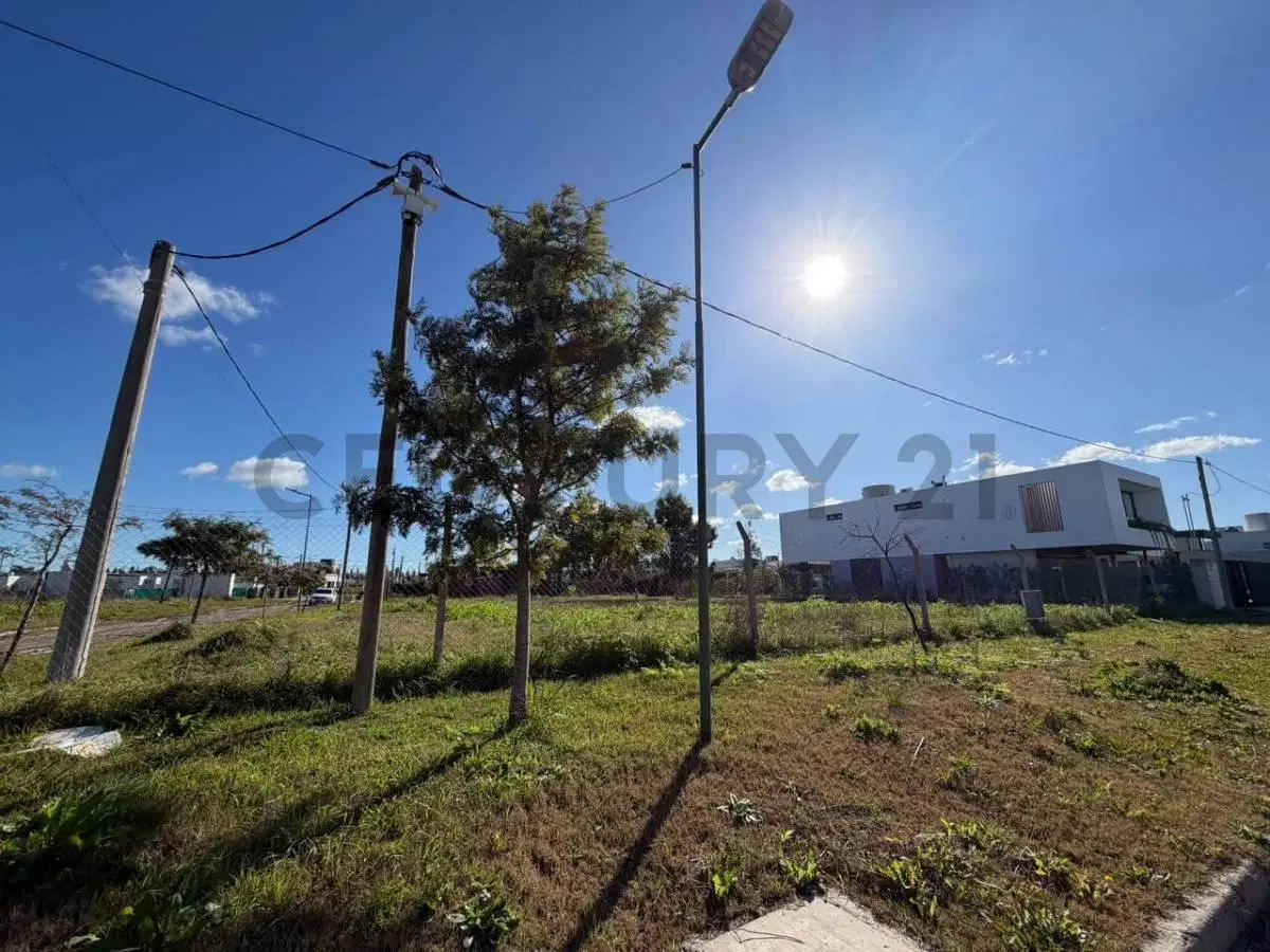 LOTE EN VENTA EN CITY BELL EL QUIMILAR 8