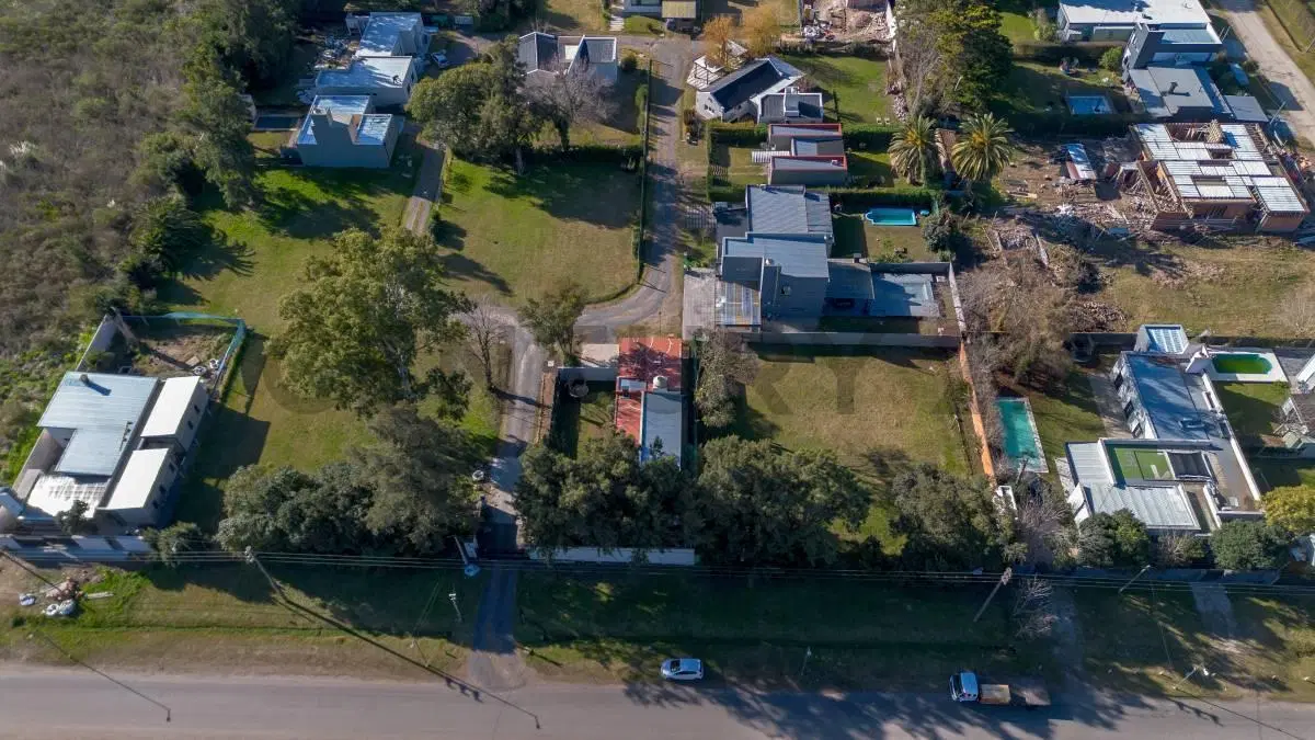 LOTE EN VENTA BARRIO LAS LAMBERTIANAS 8