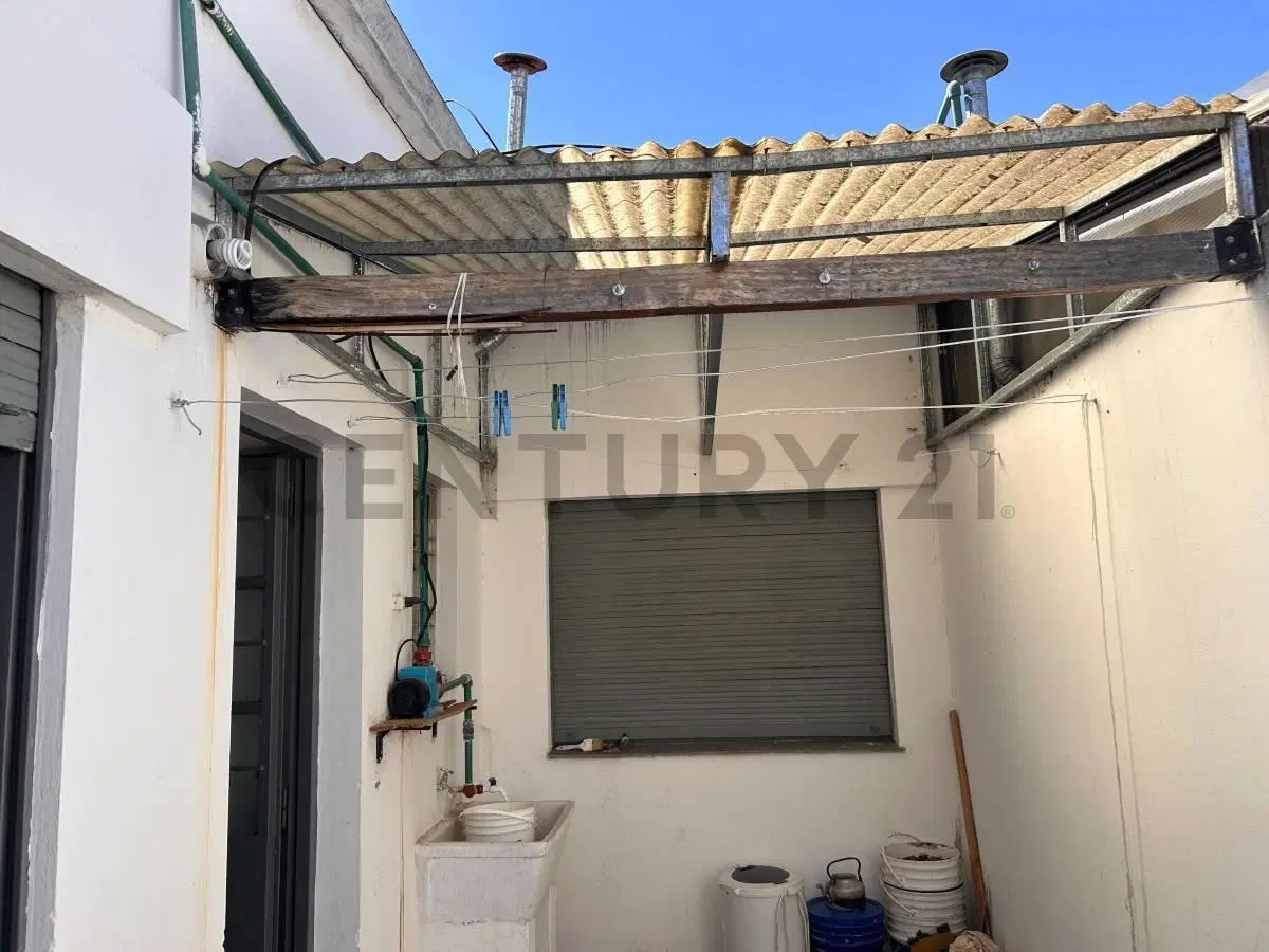Departamento en alquiler de 1 dormitorio con patio en La Plata 4