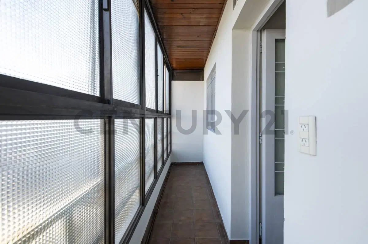Departamento 2 dormitorios en venta en La Plata 8