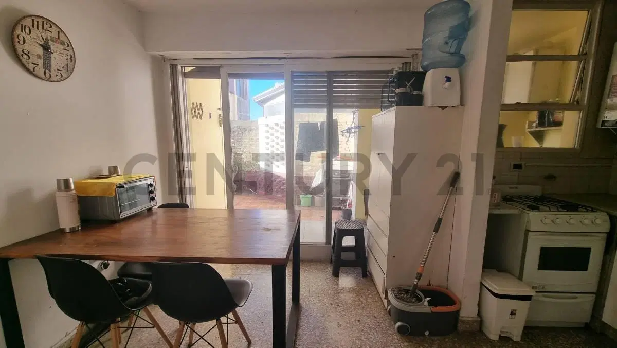 ALQUILER DEPARTAMENTO 3 DORMITORIOS 6 E/ 50 Y 51 LA PLATA 5