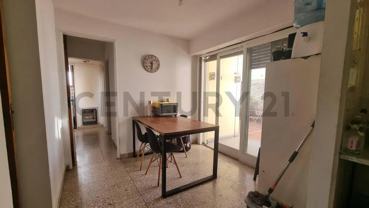 ALQUILER DEPARTAMENTO 3 DORMITORIOS 6 E/ 50 Y 51 LA PLATA 4