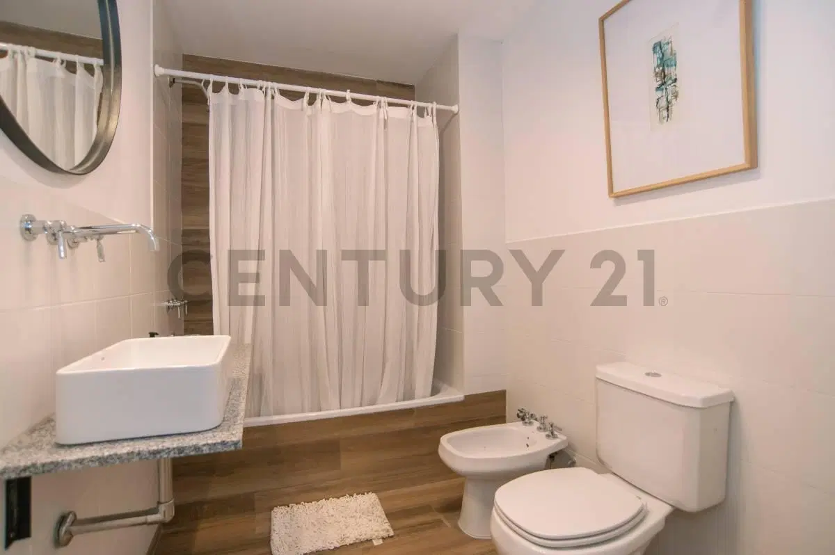 Departamento en venta en La Plata monoambiente EN POZO 8