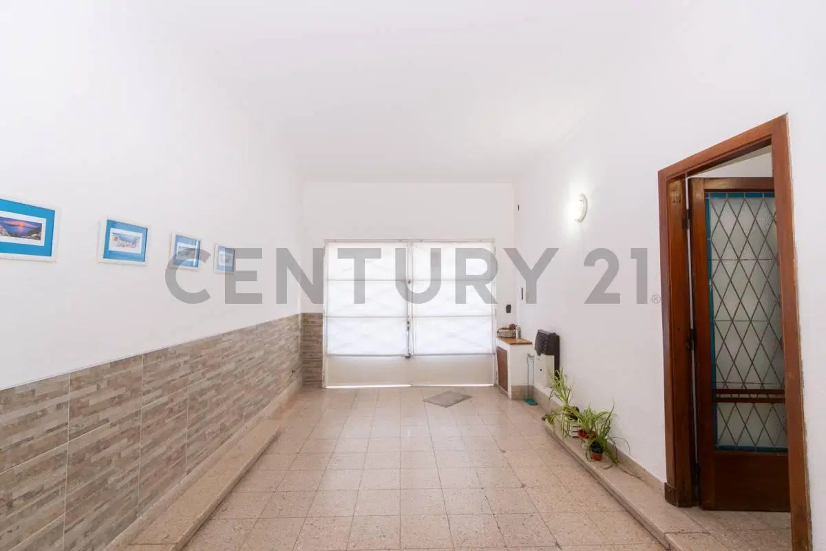 Casa en venta La Plata con espacio profesional 8
